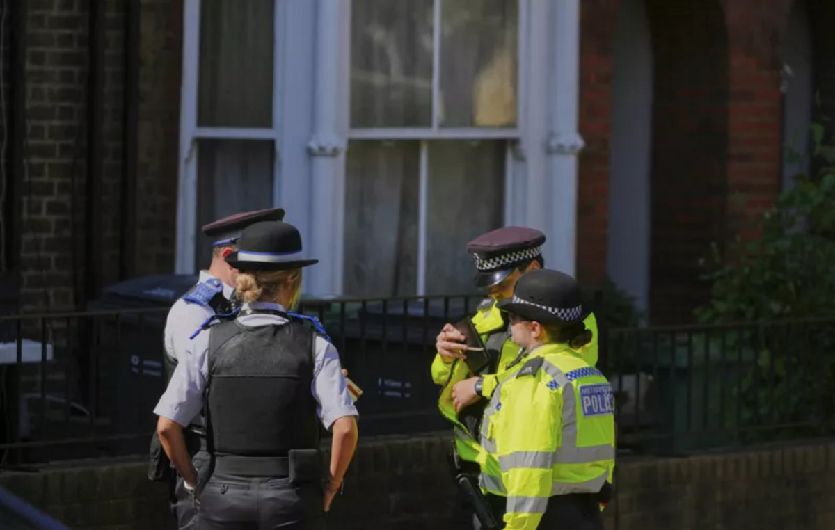 Britain: Police were found guilty after “humiliating” physical control over a 15 -year -old who had a period