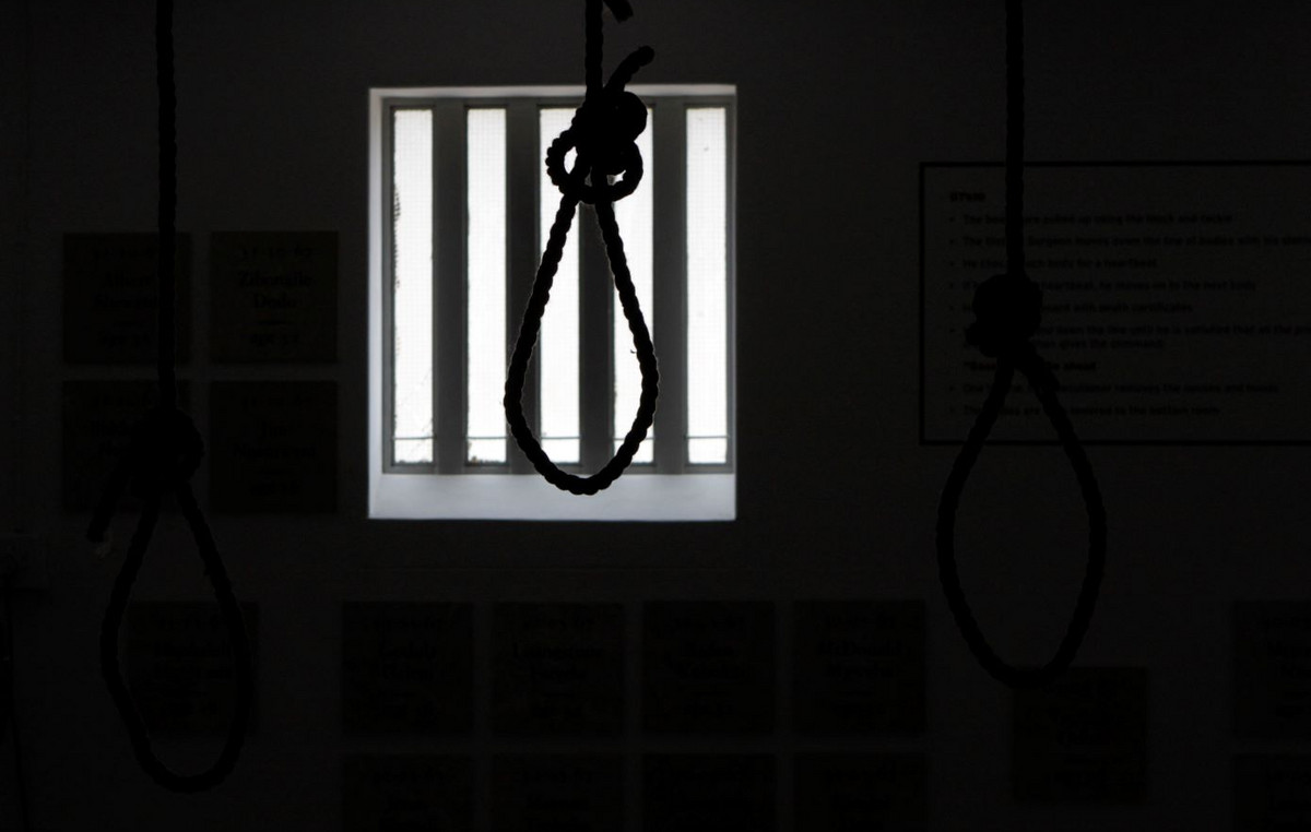 Iran: Man was executed by hanging for rape and murder of little girl