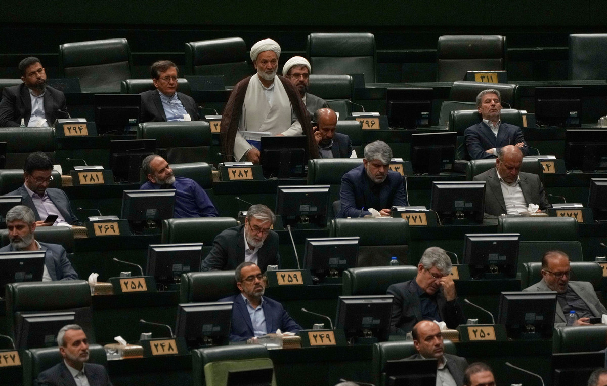 The Iranian Parliament excludes repetition of talks with the US until the “conditions” are met