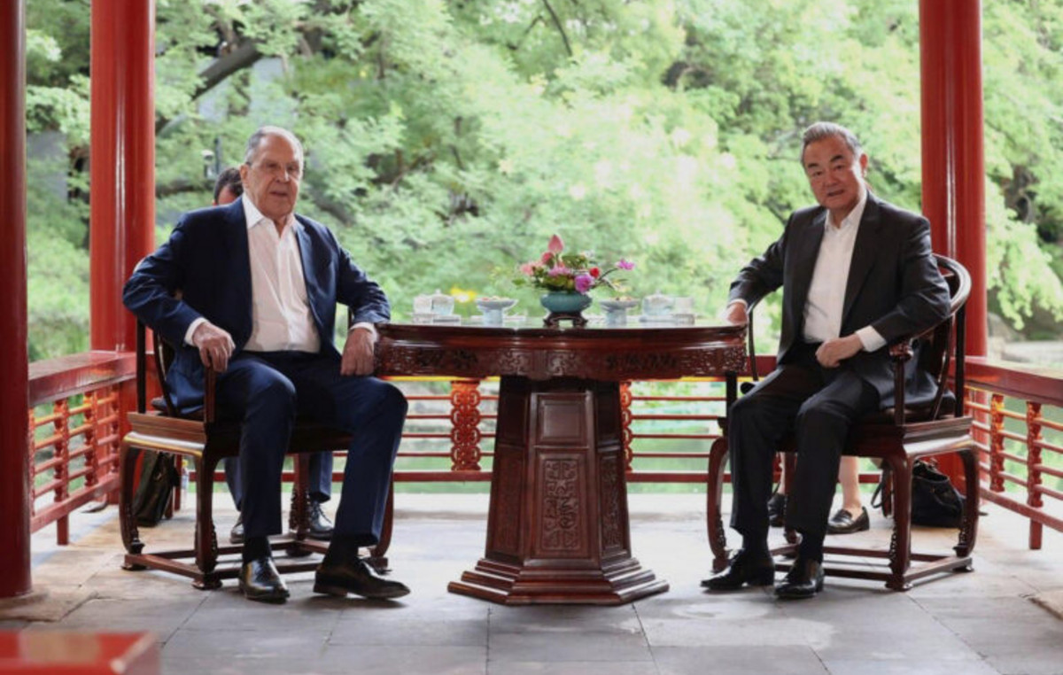 Lavrov is discussing Beijing about Ukraine “Relations with the United States”
