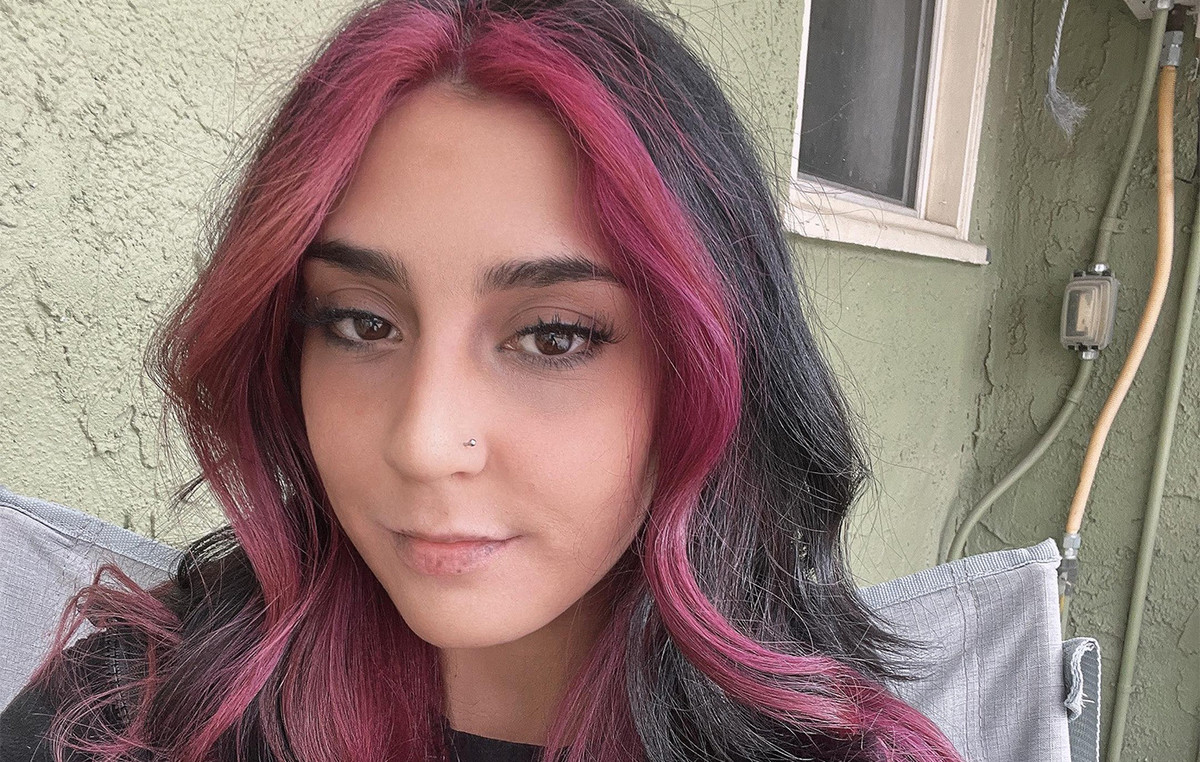 The 24 -year -old employee who was left dead, after her director “sat on her” in a violent “irrational” attack