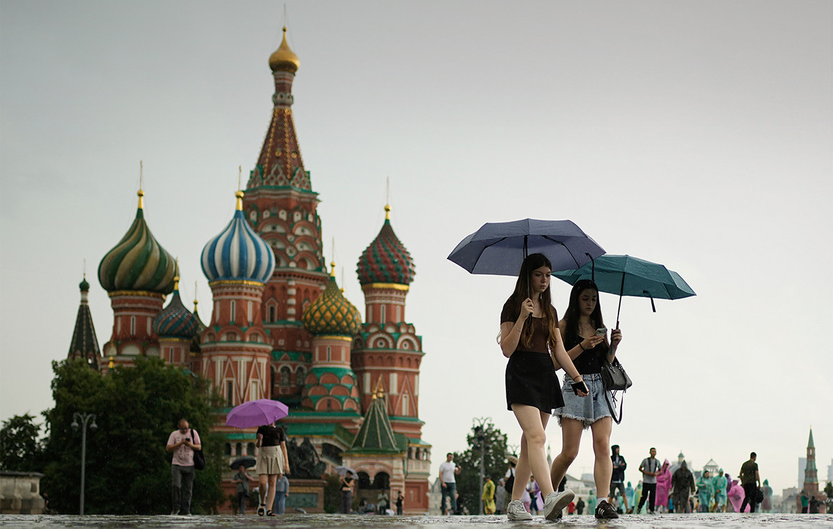 “No, Zelenski should not hit Moscow,” Trump says after the Financial Times reveal