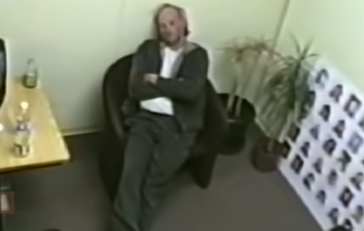 The infamous serial killer who fed pigs with his victims and death in prison with a broken broomstick