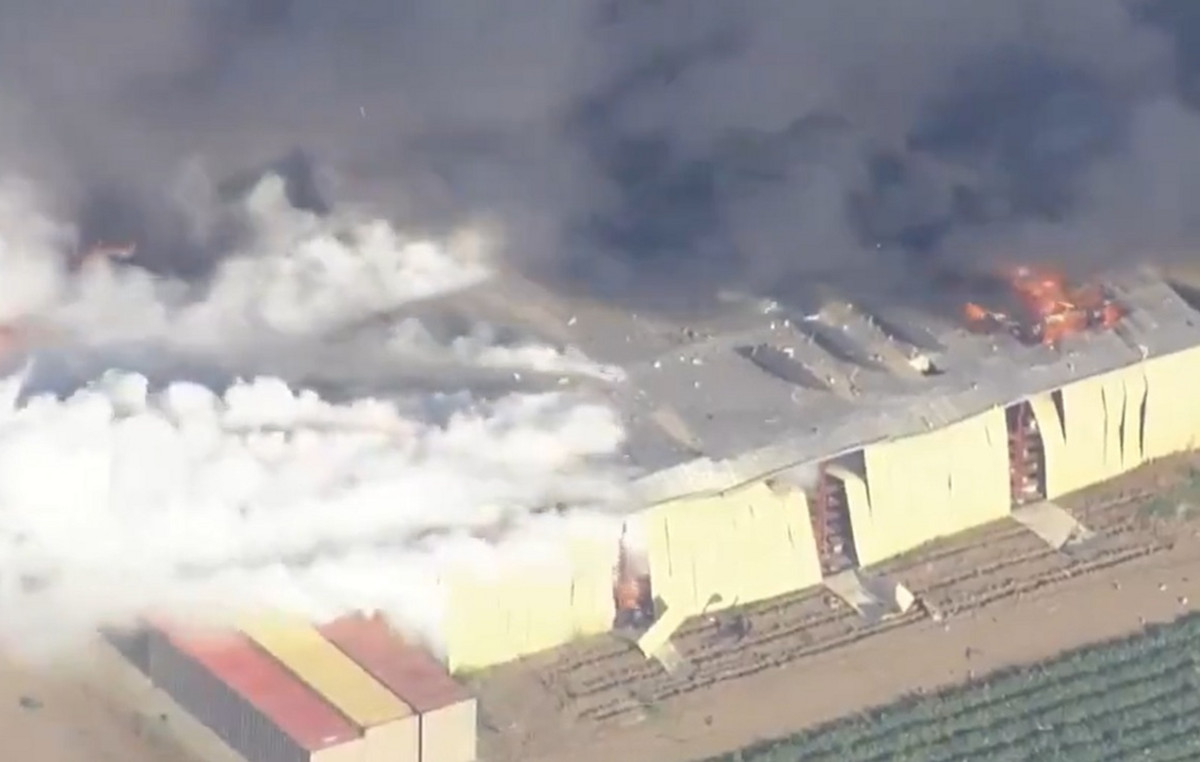 Explosions in Fireworks Warehouse in California – Seven people miss