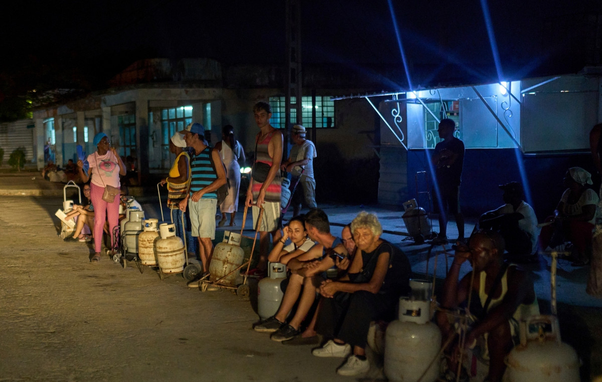 Salos in Cuba: “There are no beggars in the country, they are disguised,” he said minister – dismissed by the government