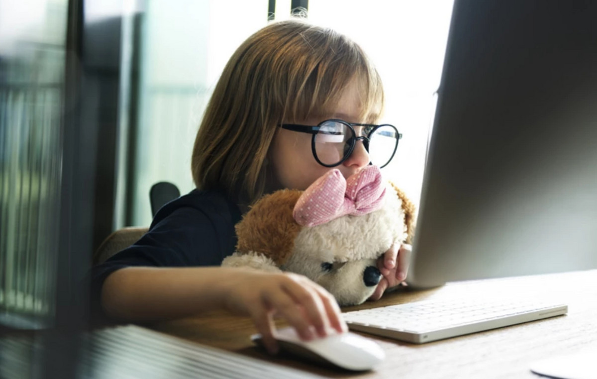 The EU reinforces the protection of children on the Internet – Greece in the early countries with age verification system