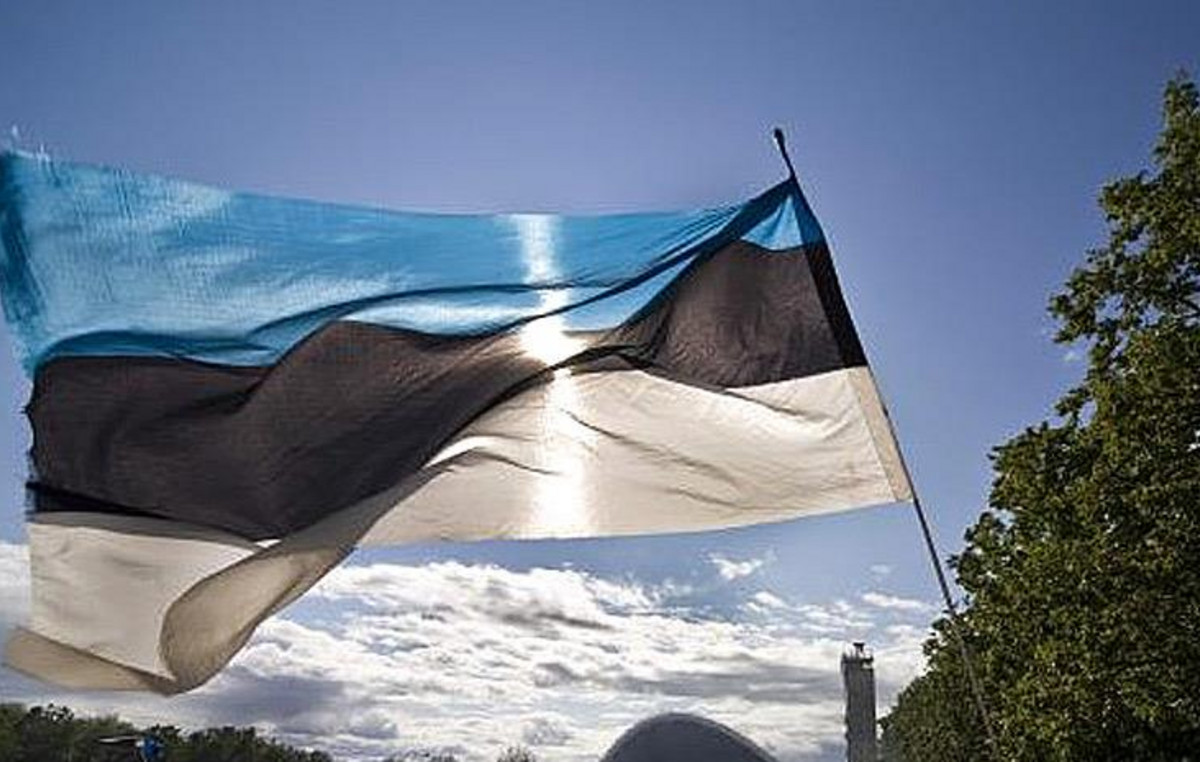 Estonia accuses Russia of breaching its territorial waters – increasing tension between the two countries