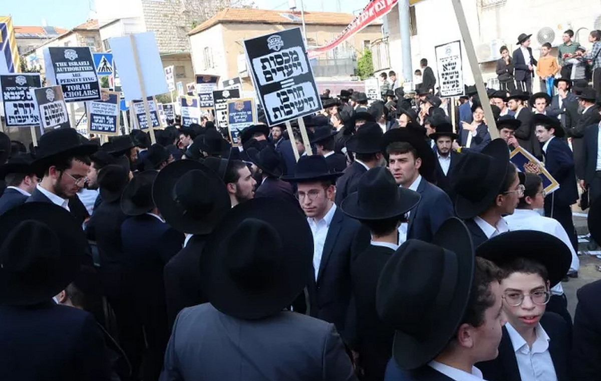 Israel also recruits and the Undelemblies