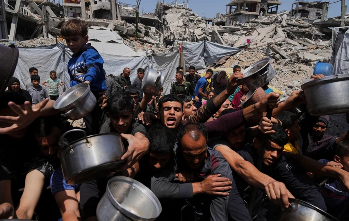 The UN welcomes the ceasefire – dramatic image in Gaza with 133 dead of hunger