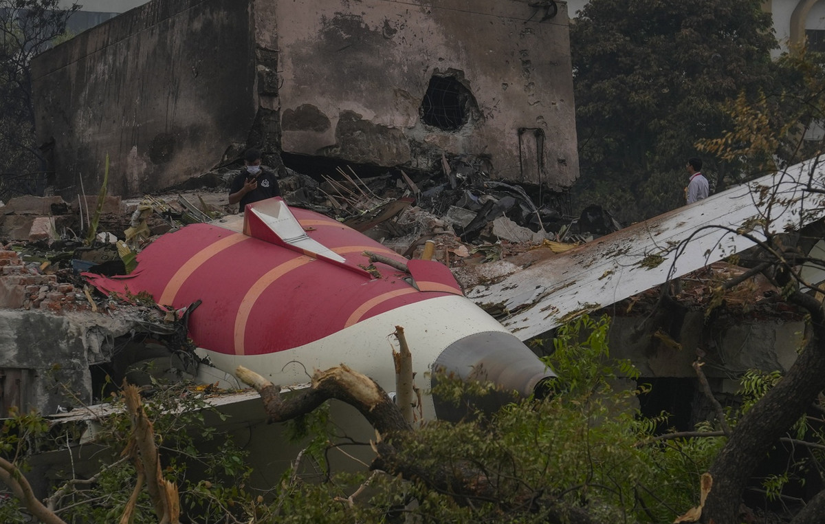 The mistake that led to the Air India tragedy – allegedly interrupted fuel supply to engines