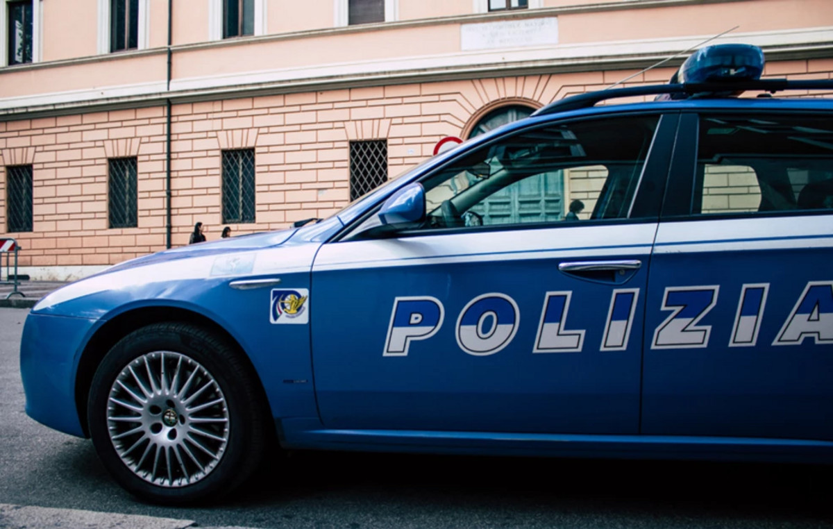 Supreme Court of Rome ruled that he is in the isolation, he may see his partner
