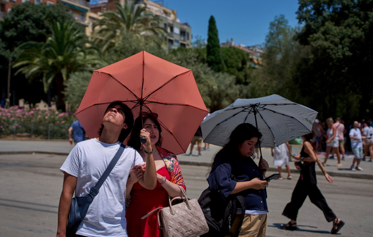 Scans Europe The heatwave – dead in Italy, Spain and France, fires broke out