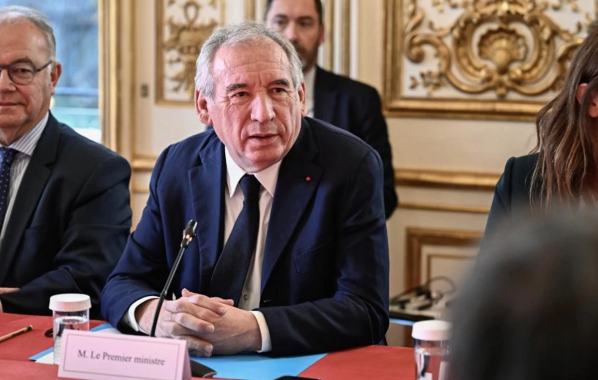 Austerity plan of 43.8 billion euros was announced by Bayrou – spending freeze and abolition of holidays for France’s “salvation”