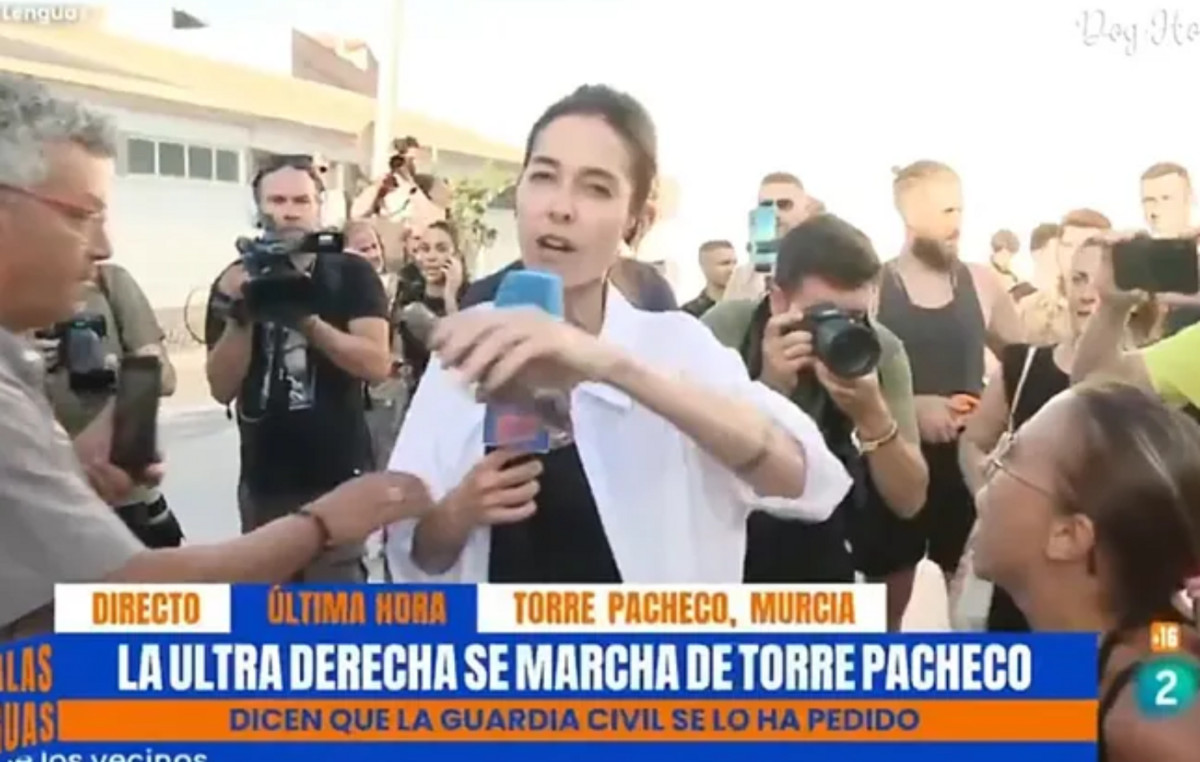 Attack on Spanish state television journalists: Many furiously found them and pursued them