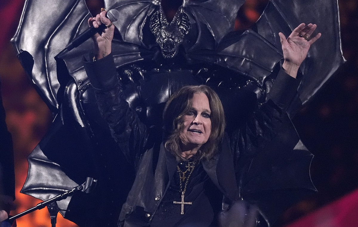 Ozzy lifted Birmingham on his leg at his latest concert – “Great farewell to the band that started it all” Ozzy lifted Birmingham on his leg at his latest concert – “Great farewell to the band that started it all”