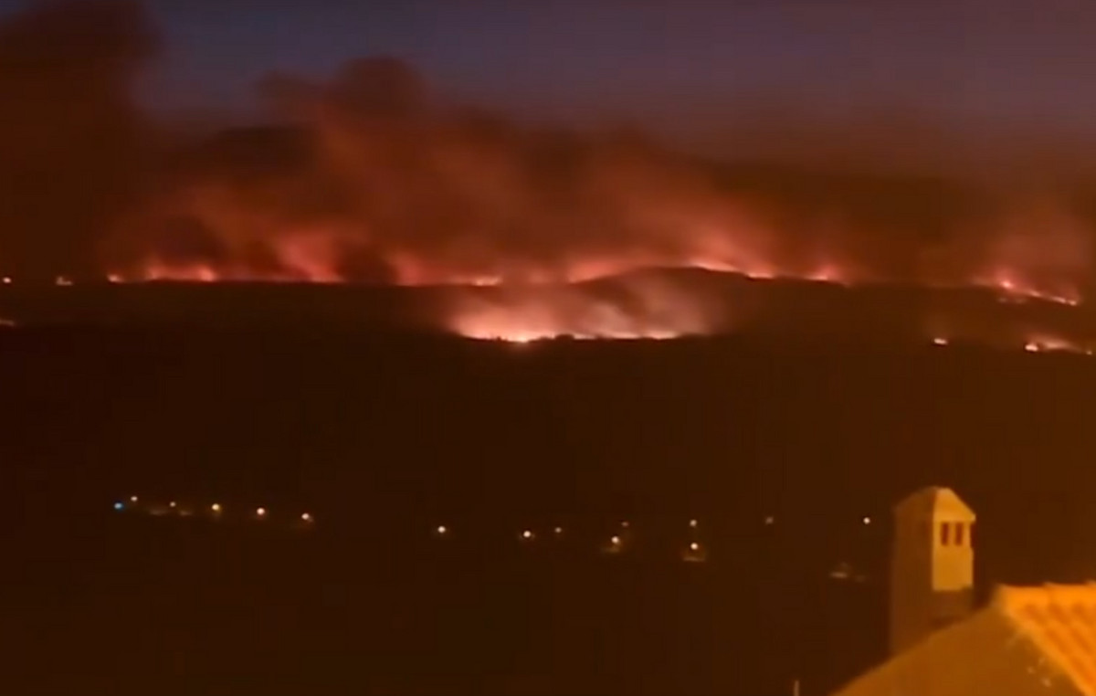 In a fiery click or Portugal: multiple forest fires in the country