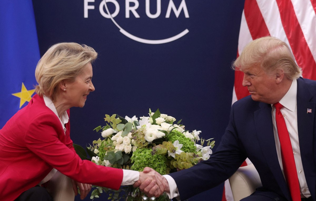“BRA de Fer” Trump – von der Laien today in Scotland for duties