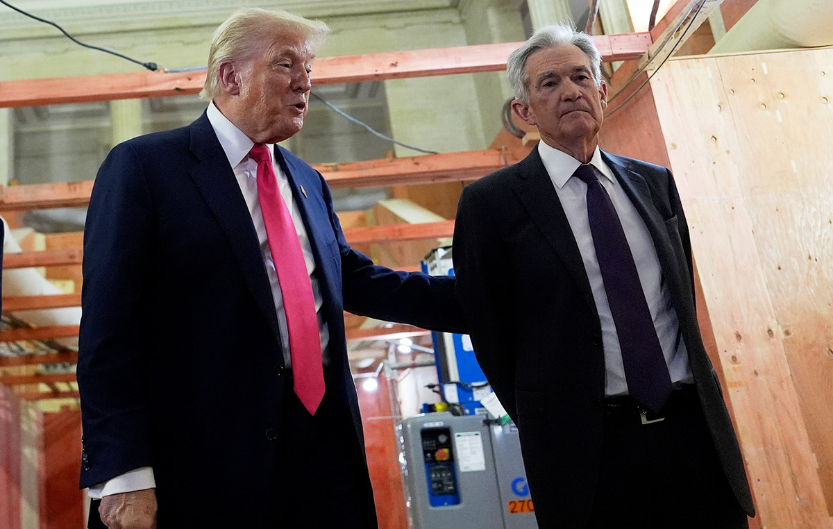 New tensions between Trump and the Fed president during his visit to Bank’s works