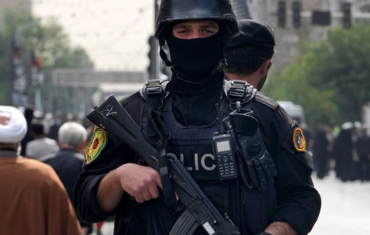 Iran: Security forces killed six armed men that Tehran says they were connected to Israel