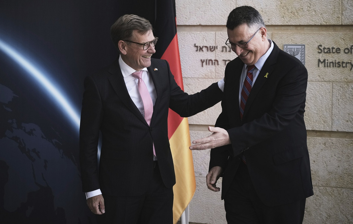 Wadful in Saar: “Israel is at risk of being isolated and Germany wants to prevent it”