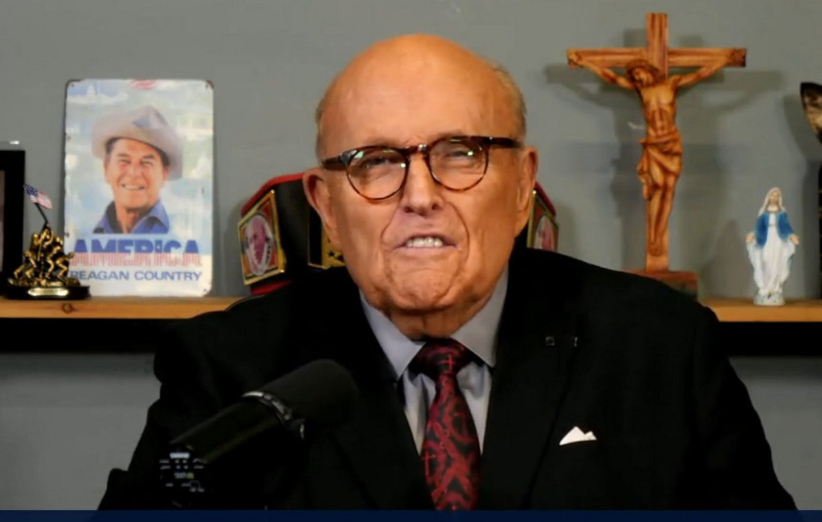 Rudy Juliani helped victim of domestic violence and then seriously injured in a car accident