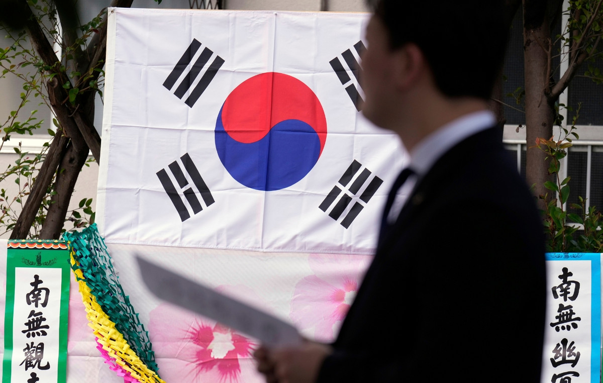 South Korea wishes to normalize its relationships with China