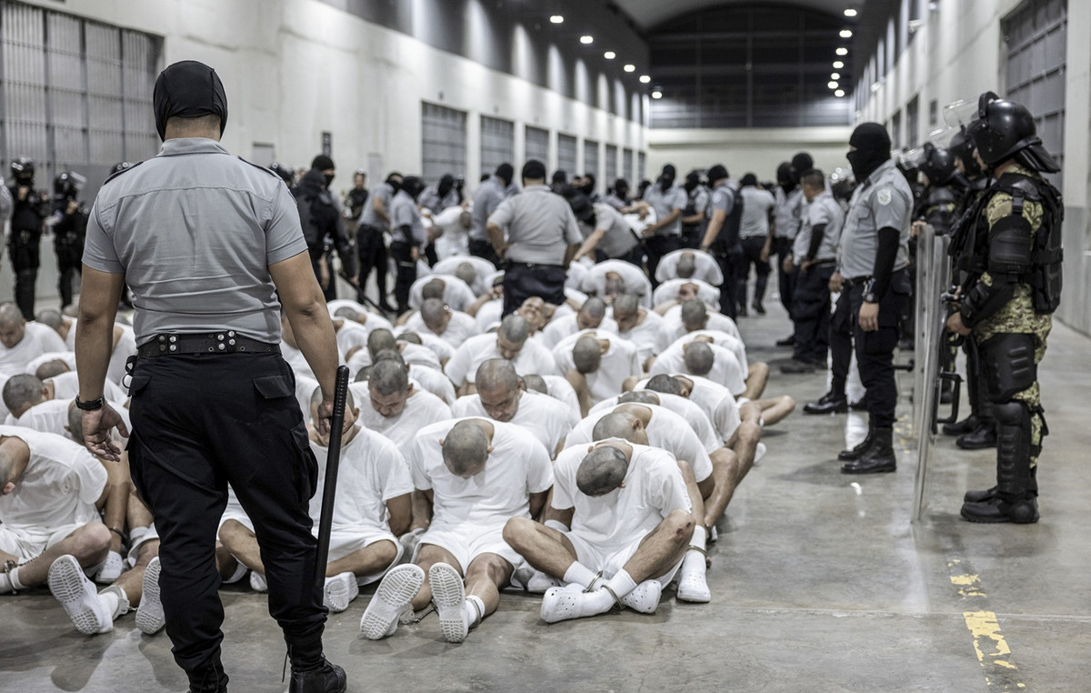 Venezuela denies USA: its 252 nationals imprisoned did not belong to the Tren de Aragua gang