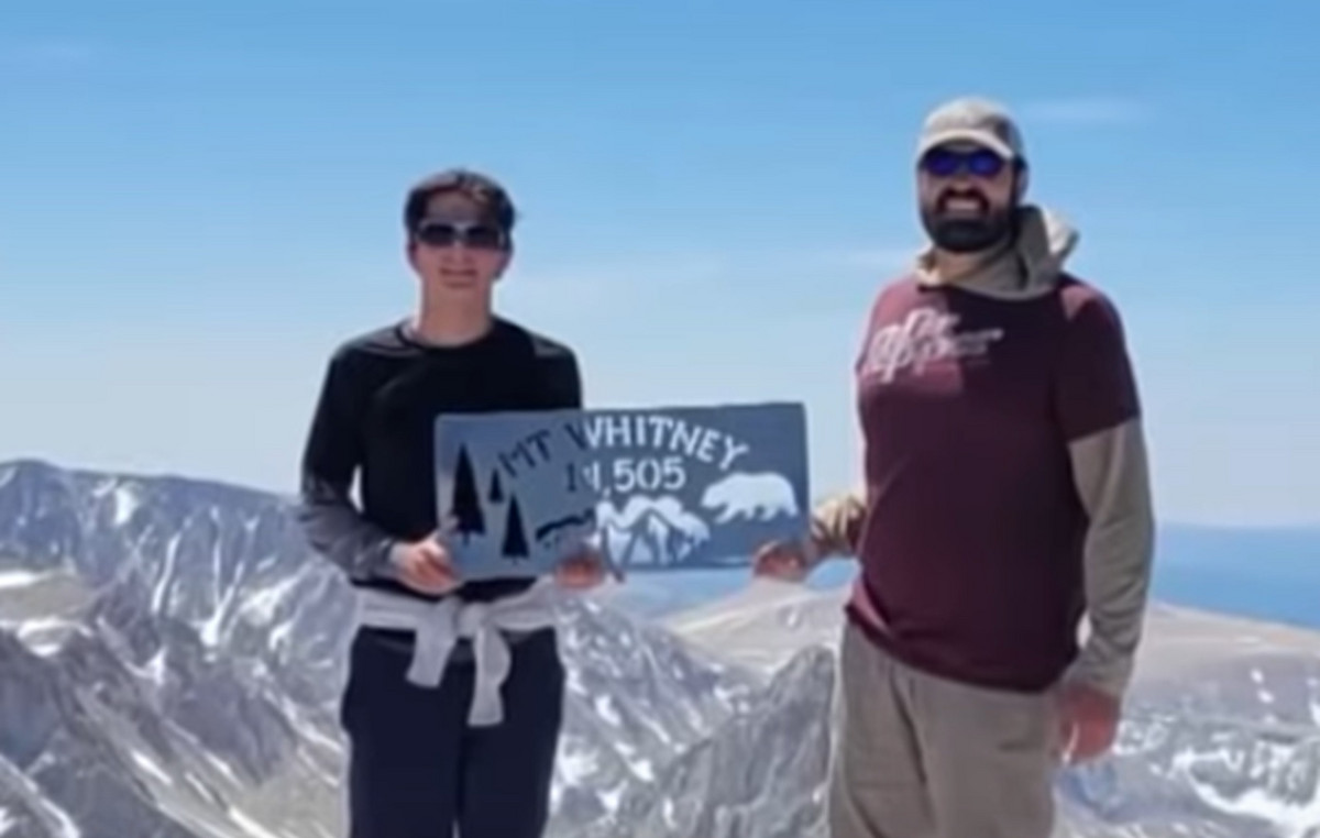 Teenager woke up by artificial coma and returned home two months after a terrifying mountain accident Teenager woke up by artificial coma and returned home two months after a terrifying mountain accident