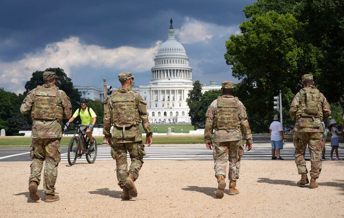 Western Virginia commander is developing troops of National Guard in Washington at the request of Trump