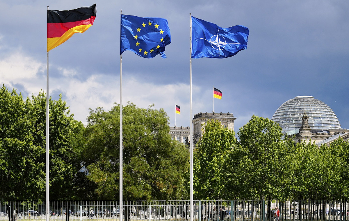 NATO General Staff Chiefs will meet on Wednesday to discuss Ukraine