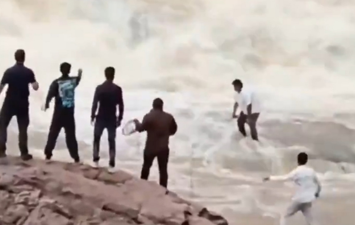YouTuber lost his life while shooting videos on a waterfall in India – drifted out of rushing waters