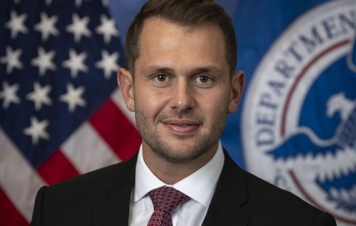 A Greek on the side of Trump: Assistant Minister of Homeland Security The Kefalonian Aris Kourkoumelis A Greek on the side of Trump: Assistant Minister of Homeland Security The Kefalonian Aris Kourkoumelis