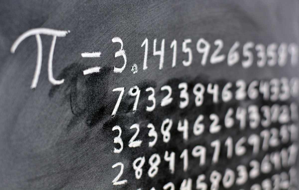 As of today August 17: When humanity measured “P” in 62.8 trillion digits