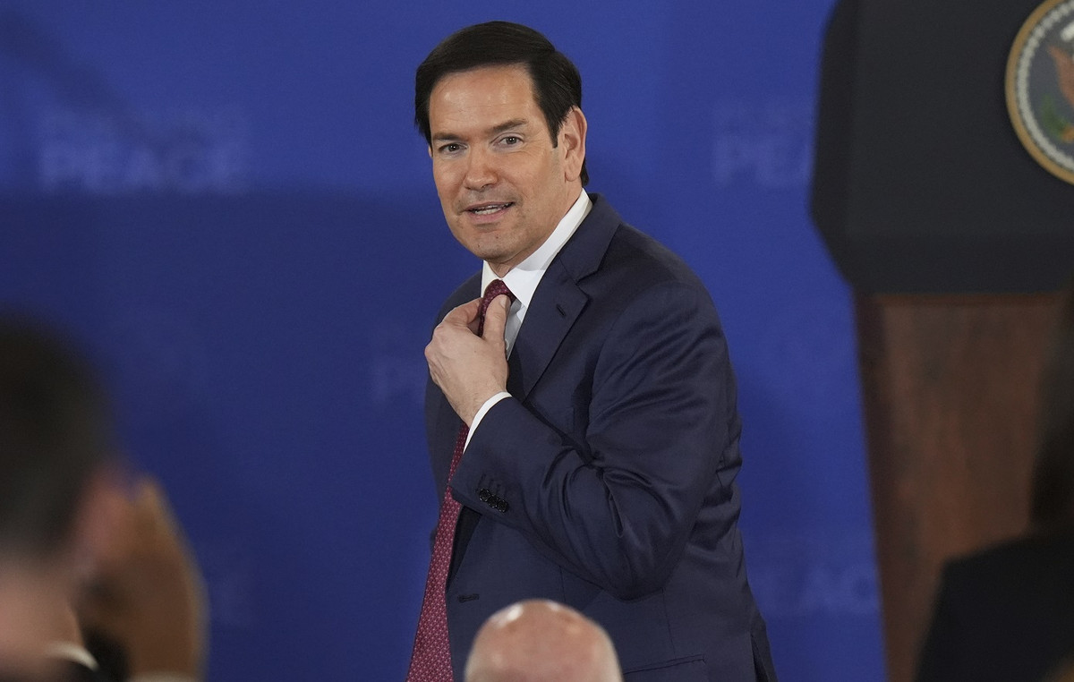 Mark Rubio head of the committee who processes security guarantees