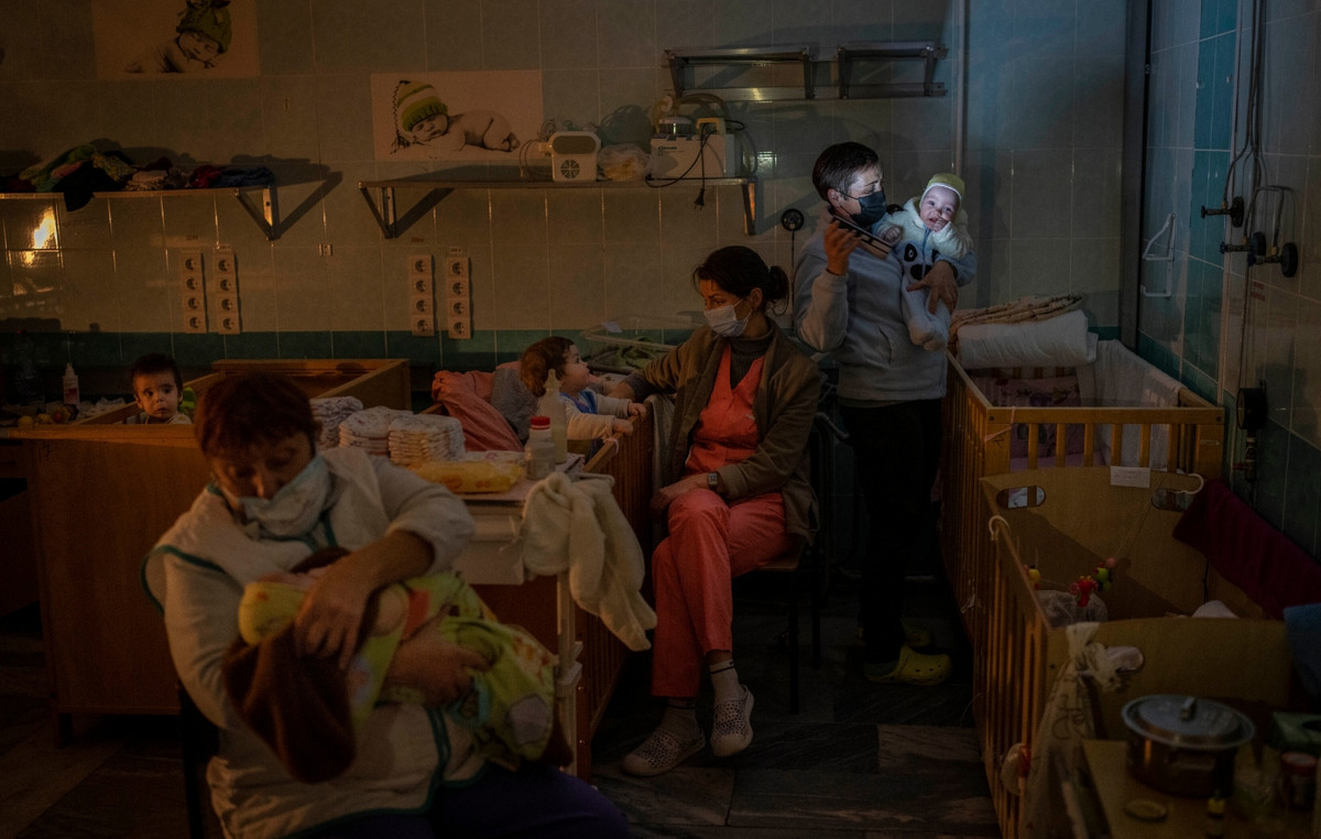 “Russia is deliberately targeting us”: How do maternity attacks cause a demographic crisis in Ukraine