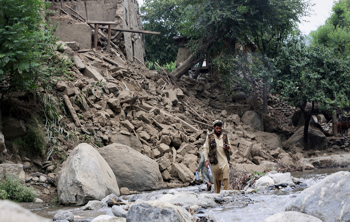 Tragedy with no end to Afghanistan: houses “collapsed on women and children”, many remain trapped in debris Tragedy with no end to Afghanistan: houses “collapsed on women and children”, many remain trapped in debris