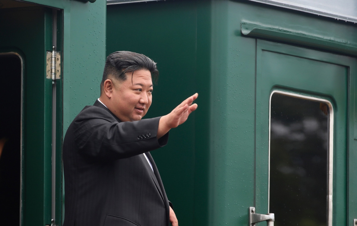 Kim Jong Un travels to Beijing by “special train” for the parade of Japan’s surrender to World War II