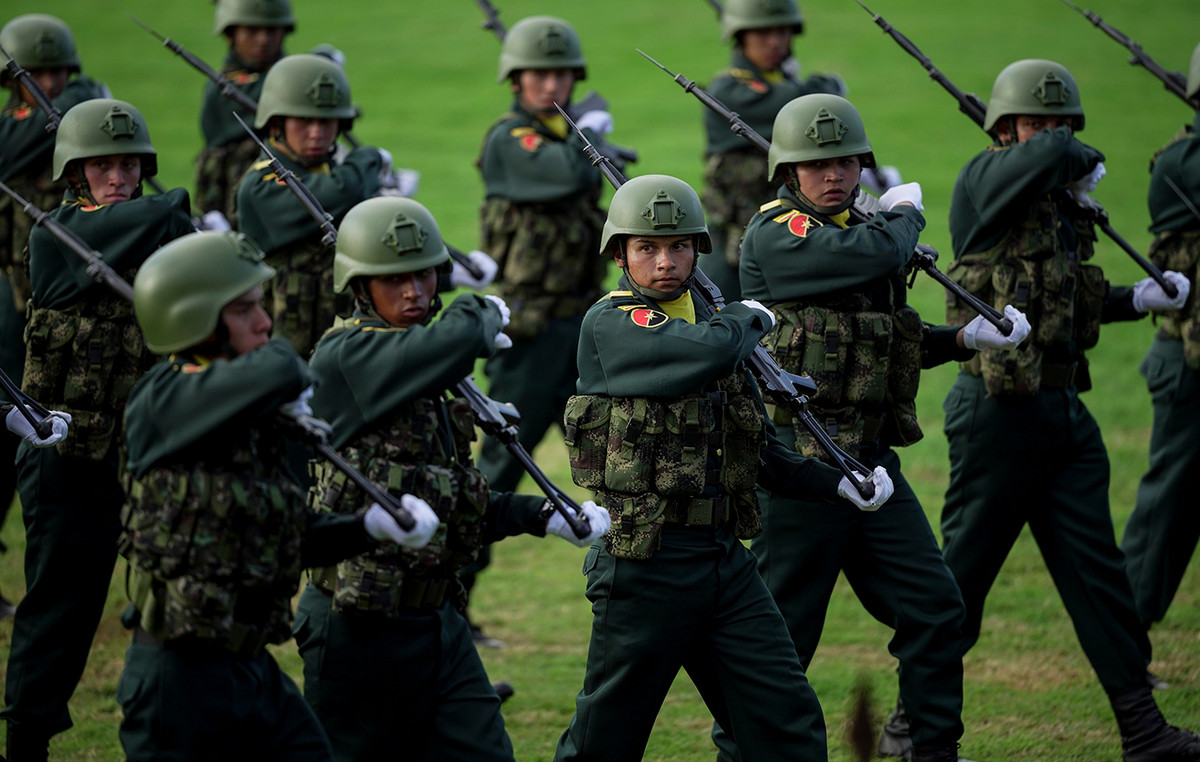 The Colombian Army released 27 troops from a rebel controlled area