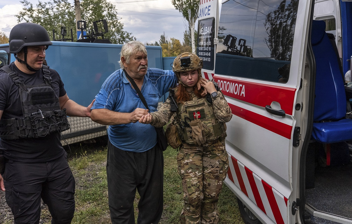 At 24 the dead pensioners from the Russian air raid on a pension distribution center in Ukraine