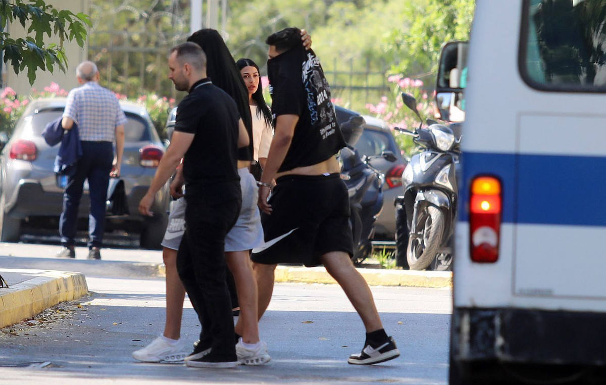 Ο 17χρονος στην Καλλιθέα κατέθεσε πως ήθελε να φοβίσει το θύμα