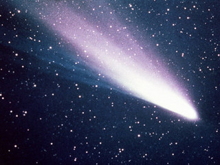 Ο πιο λαμπερός κομήτης ορατός από τη Γη