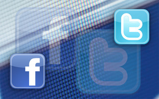 Ρωσικός «πόλεμος» κατά Facebook και Twitter