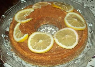 Κέικ με ολόκληρα λεμόνια