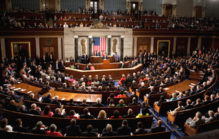 Τον «πλήρη έλεγχο» του Κογκρέσου επιδιώκουν οι Ρεπουμπλικάνοι