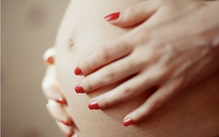 Δακτύλιος στον τράχηλο προλαμβάνει τον πρόωρο τοκετό