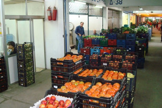 Ανοίγει για τους καταναλωτές η κεντρική αγορά του Ρέντη