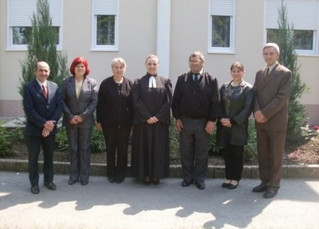 Για πρώτη φορά γυναίκα ιερέας στο Βελιγράδι