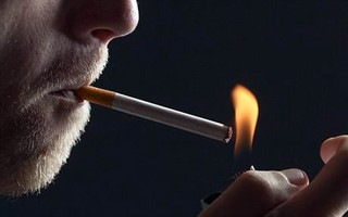 Μειώθηκε η κατανάλωση τσιγάρων στην Ελλάδα