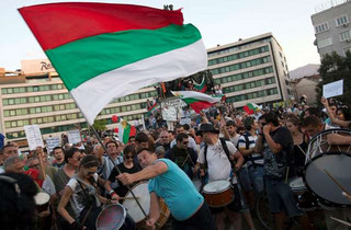 Συνεχίζονται οι διαμαρτυρίες στη Βουλγαρία