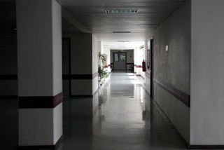 SOS εργαζομένων σε ψυχιατρεία για τη φύλαξη επικίνδυνου ασθενή